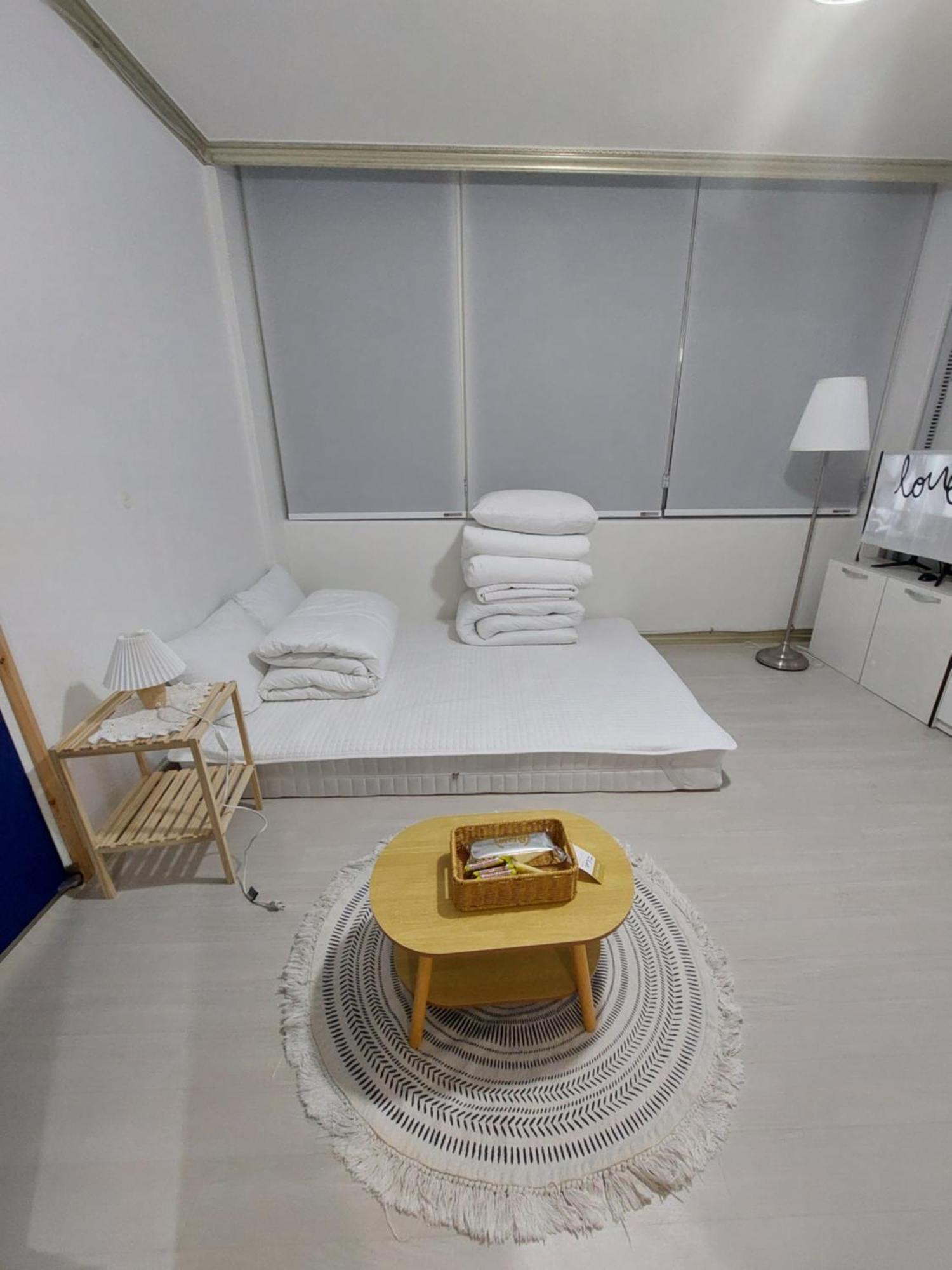 Blau Guesthouse Gyeongju Exteriör bild